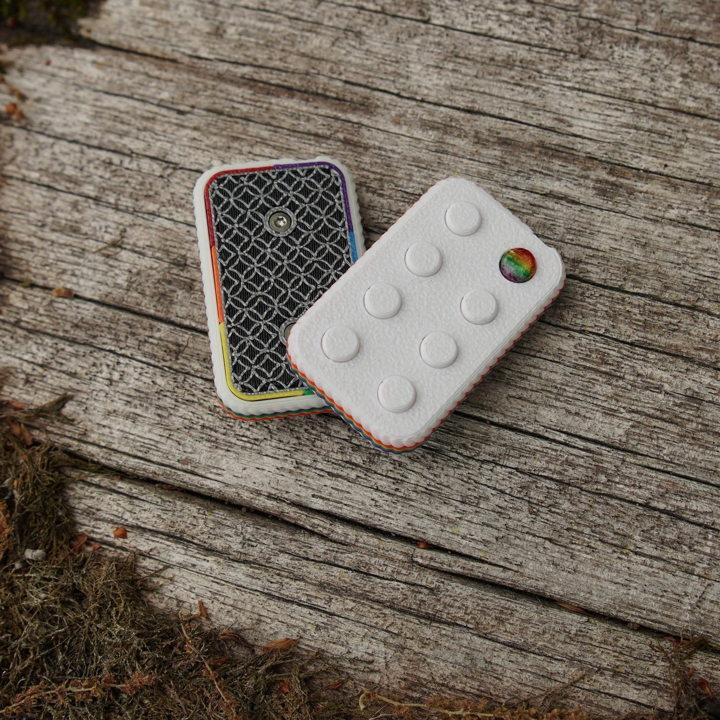 PuchiCon Slider : White Tough Tank Rainbow